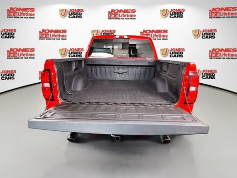Used 2018 Chevrolet Silverado 1500 LT w/ All Star Edition AWD/4WD image 27