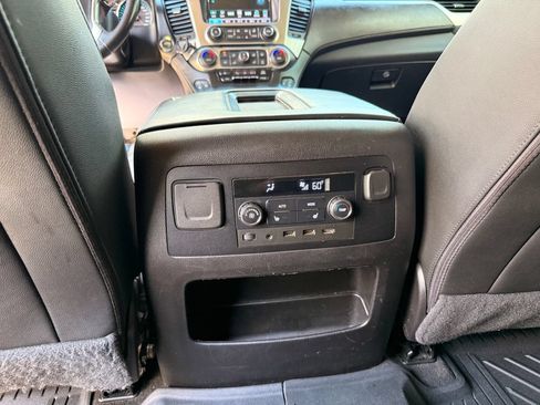 Used 2018 Chevrolet Tahoe LT AWD/4WD image 25