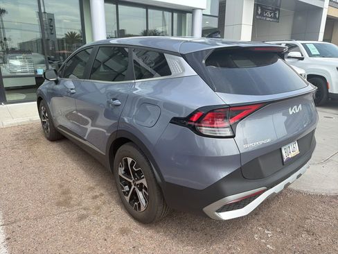 Certified 2024 Kia Sportage EX image 9