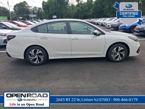 Certified 2025 Subaru Legacy Premium AWD/4WD image 2