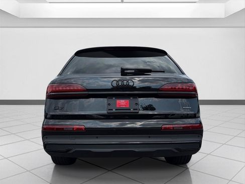 Used 2023 Audi Q7 2.0T Premium Plus w/ Premium Plus Package AWD/4WD image 4