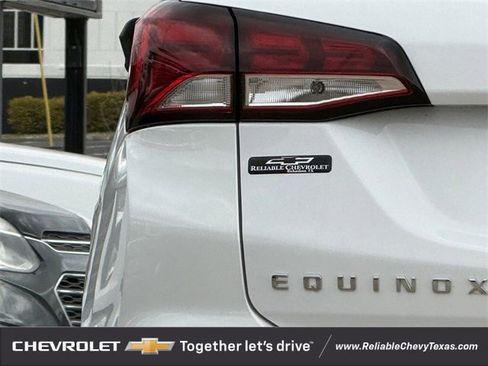 Certified 2024 Chevrolet Equinox LT image 9
