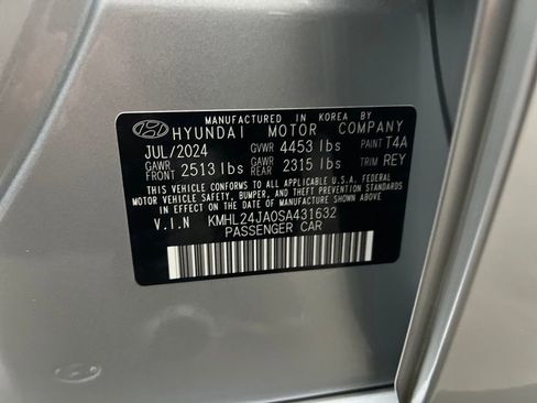 Used 2025 Hyundai Sonata SE image 33