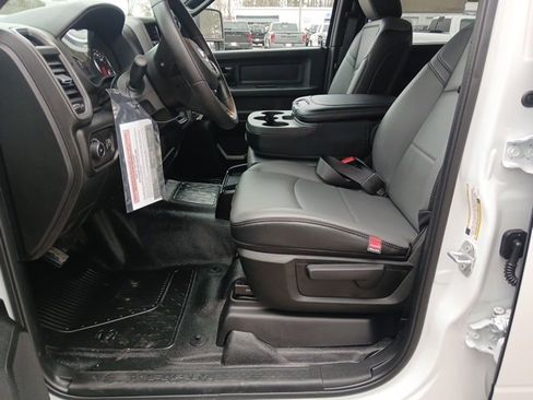 New 2026 RAM 4500 Tradesman w/ Chrome Appearance Group image 26