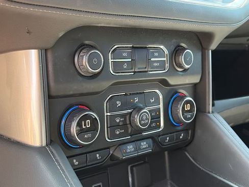 Used 2022 Chevrolet Tahoe LT RWD image 25