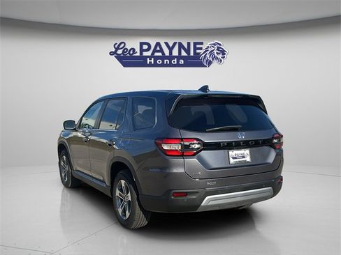 New 2025 Honda Pilot EX-L image 7