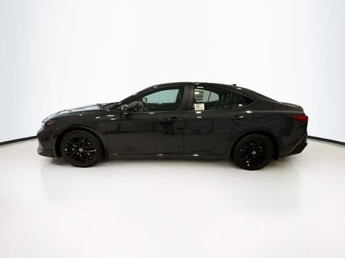 New 2026 Toyota Camry SE image 4