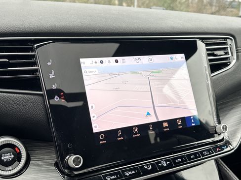 Used 2024 Jeep Wagoneer L Series III w/ Premium Group I image 36