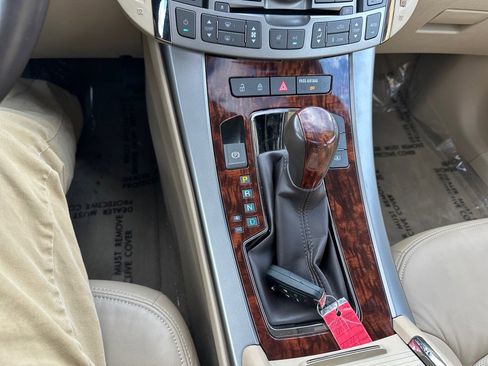 Used 2013 Buick LaCrosse Touring image 28