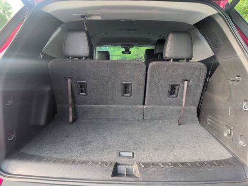 Used 2019 Chevrolet Traverse RS FWD image 5
