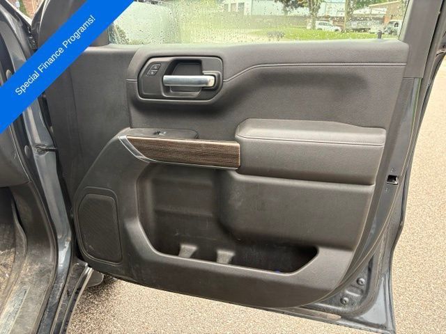 Used 2020 Chevrolet Silverado 1500 RST AWD/4WD image 33