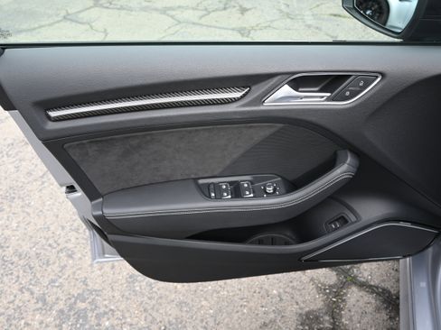 Used 2018 Audi RS 3 image 35