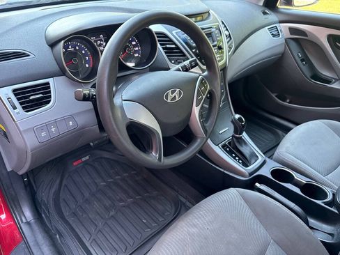 Used 2016 Hyundai Elantra SE FWD image 14
