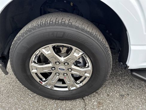 Used 2022 Ford F150 XLT w/ Equipment Group 302A High image 11