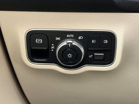 Certified 2026 Mercedes-Benz GLB 250 image 35