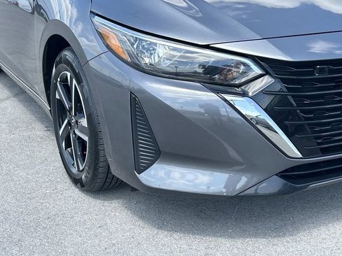 Used 2025 Nissan Sentra SV image 11