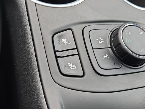 Used 2021 GMC Terrain SLT w/ Infotainment Package II AWD/4WD image 27