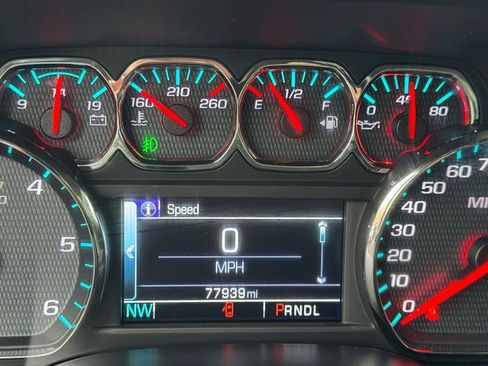 Used 2019 Chevrolet Silverado 1500 LT w/ All Star Edition image 16