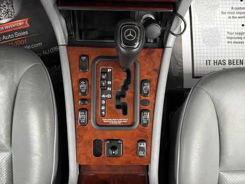 Used 1999 Mercedes-Benz E 320 Sedan image 24