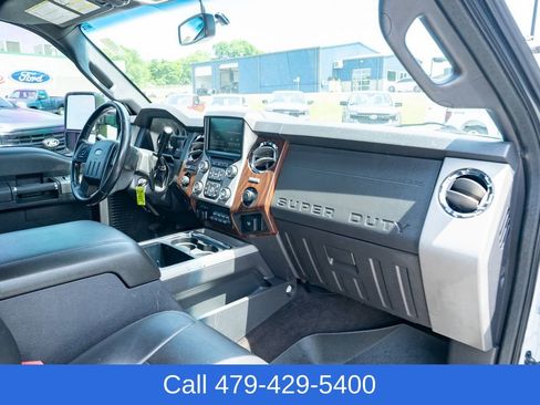 Used 2016 Ford F250 Lariat w/ Lariat Ultimate Package AWD/4WD image 41