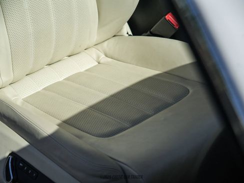 Used 2013 Bentley Continental GT AWD/4WD image 25