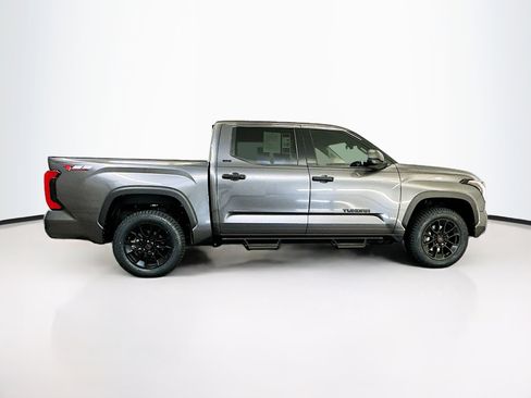 Used 2022 Toyota Tundra SR5 image 10