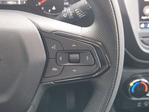 Used 2023 Chevrolet TrailBlazer LT image 25