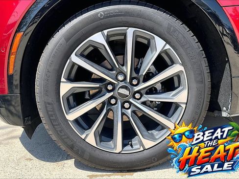Used 2025 Cadillac Lyriq Sport RWD image 11