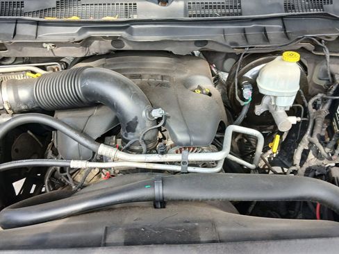 Used 2013 RAM 1500 Express RWD image 11