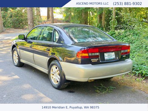 Used 2001 Subaru Outback Limited AWD/4WD image 3