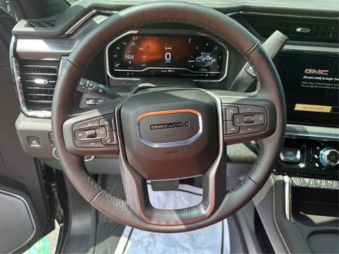 New 2025 GMC Sierra 2500 Denali Ultimate w/ Snow Plow Prep/Camper Package image 29