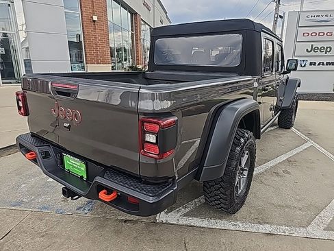 Certified 2024 Jeep Gladiator Mojave image 19