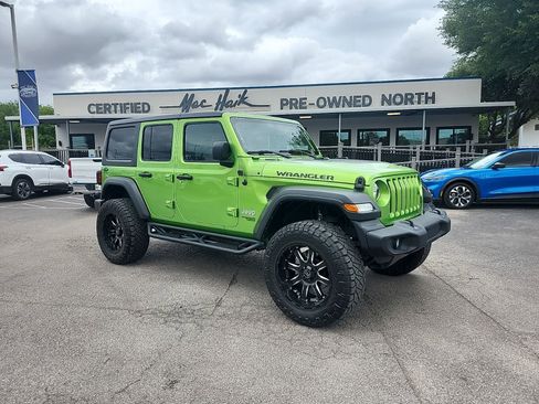 Used 2018 Jeep Wrangler Unlimited Sport image 1