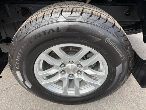 Used 2022 Chevrolet Silverado 1500 LT image 11