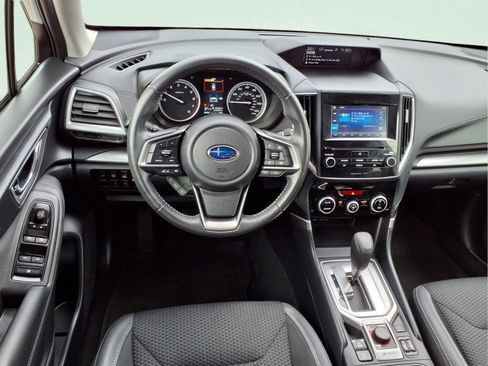 Used 2023 Subaru Forester Premium AWD/4WD image 7