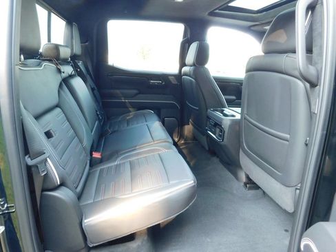 Used 2025 GMC Sierra 1500 AT4X AWD/4WD image 6