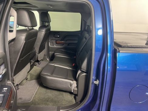 Used 2017 GMC Sierra 1500 SLT image 18