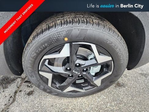 New 2026 Kia Seltos EX image 11