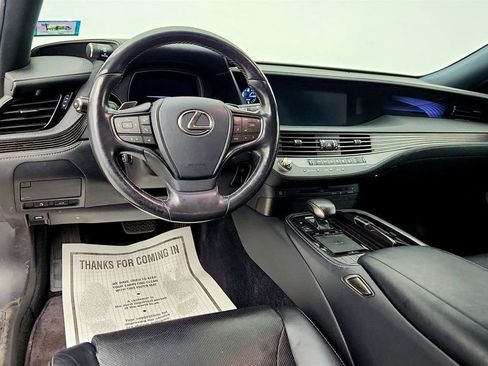 Used 2019 Lexus LS 500 AWD w/ Accessory Package (Z1) image 13