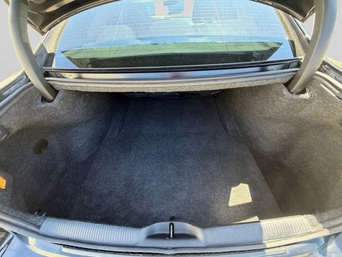 Used 2018 Dodge Charger SXT w/ Blacktop Package image 29