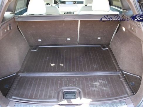 Used 2019 INFINITI QX50 Essential w/ Sensory Package image 10