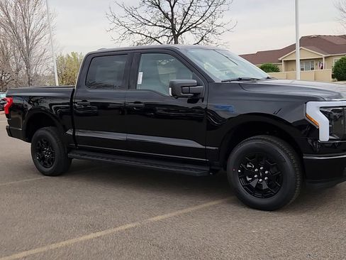 New 2025 Ford F150 Lightning XLT AWD/4WD image 7