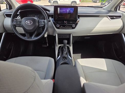 Certified 2024 Toyota Corolla Cross L FWD image 5