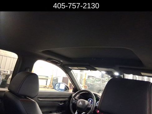 Used 2025 Honda CR-V Sport-L image 11