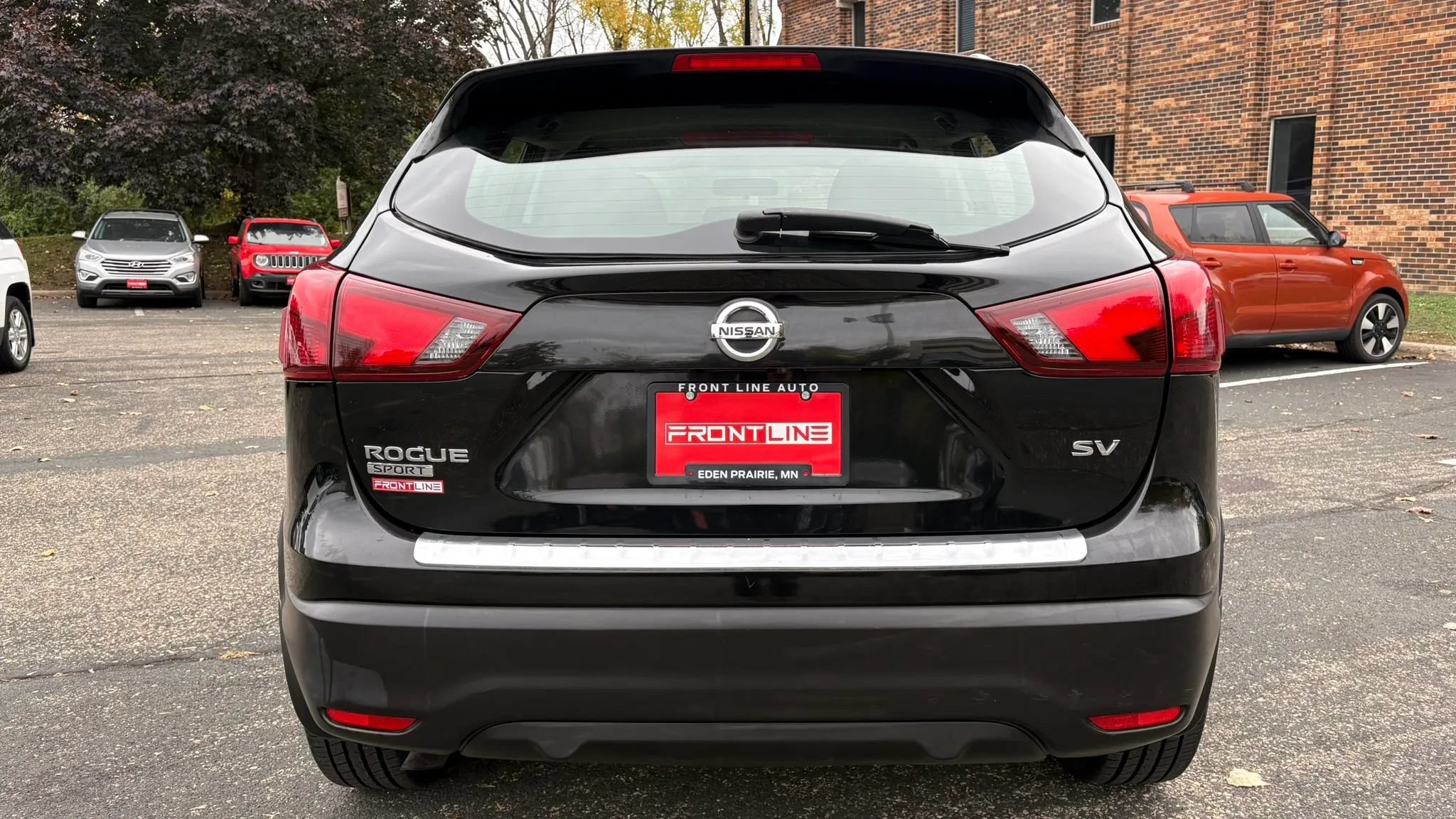 Used 2017 Nissan Rogue Sport SV FWD image 8