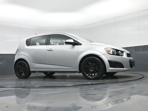 Used 2015 Chevrolet Sonic LTZ image 47