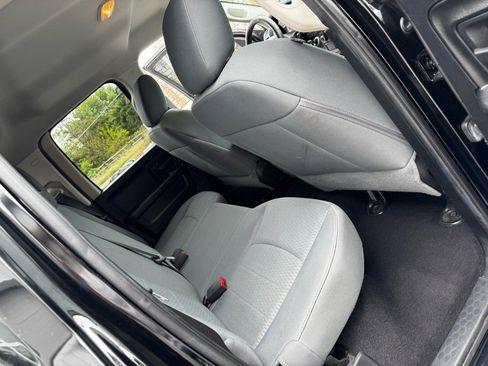 Used 2014 RAM 1500 Express AWD/4WD image 25