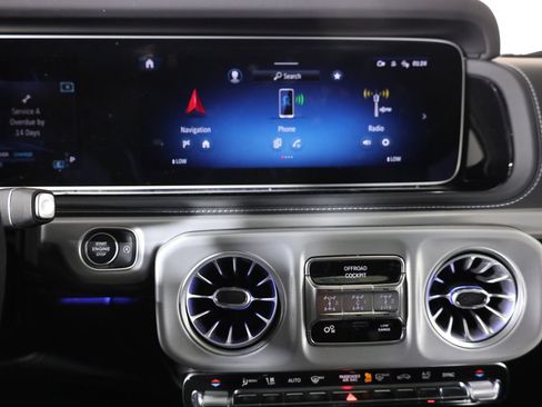 Used 2025 Mercedes-Benz G 63 AMG 4MATIC image 19