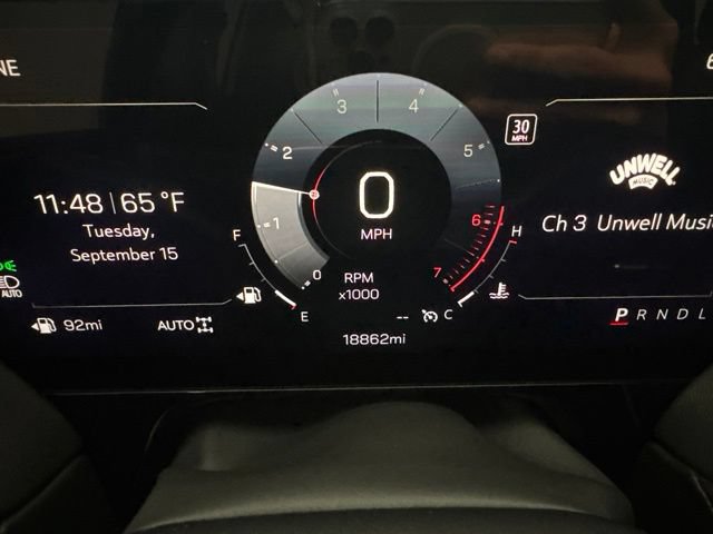 Used 2025 GMC Yukon AT4 w/ Premium Trailering Package AWD/4WD image 38