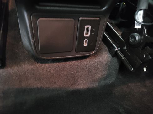 Used 2023 Buick Encore GX Select FWD image 13